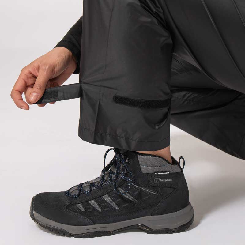 Overtrouser-II-Black2-RESIZED MAC IN A SAC ΑΔΙΑΒΡΟΧΟ ΠΑΝΤΕΛΟΝΙ ΕΝΗΛΙΚΩΝ OVERTROUSERS ΜΑΥΡΟ